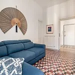 شقة Ehemaliger Palast, Malerische Wohnung, Seeblick, Stellplatz