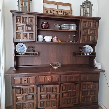 Ehemaliger Palast, Malerische Wohnung, Seeblick, Stellplatz