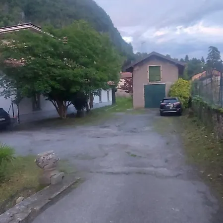 Апартаменты Ehemaliger Palast, Malerische Wohnung, Seeblick, Stellplatz *