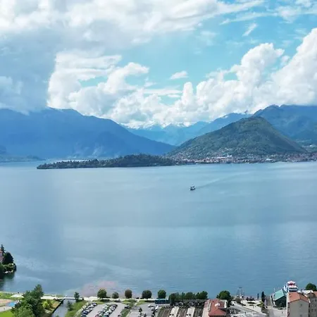 Апартаменты Ehemaliger Palast, Malerische Wohnung, Seeblick, Stellplatz *