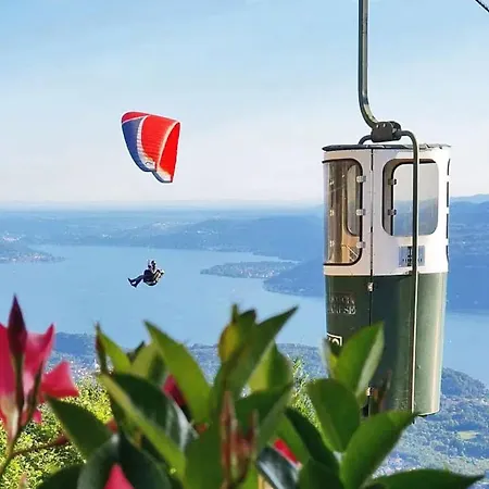 Apartmán Ehemaliger Palast, Malerische Wohnung, Seeblick, Stellplatz Laveno