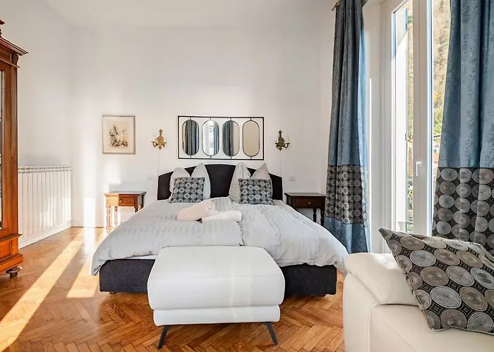 Διαμέρισμα Ehemaliger Palast, Malerische Wohnung, Seeblick, Stellplatz Laveno