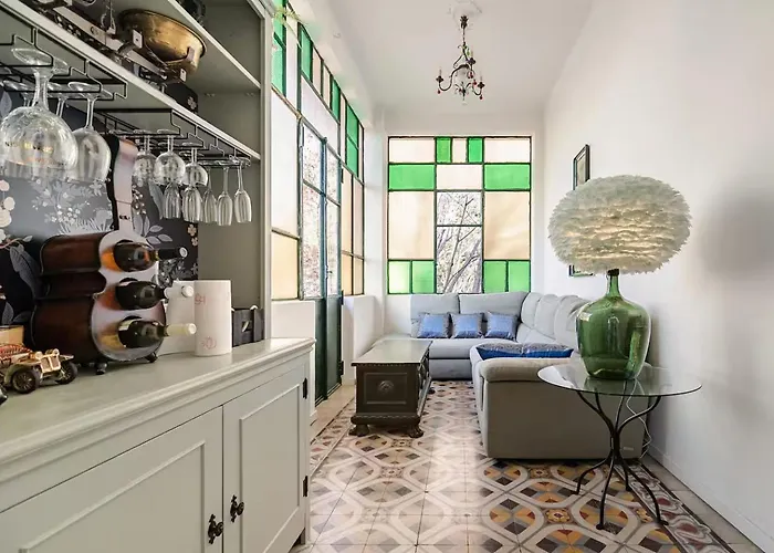 Διαμέρισμα Ehemaliger Palast, Malerische Wohnung, Seeblick, Stellplatz Laveno